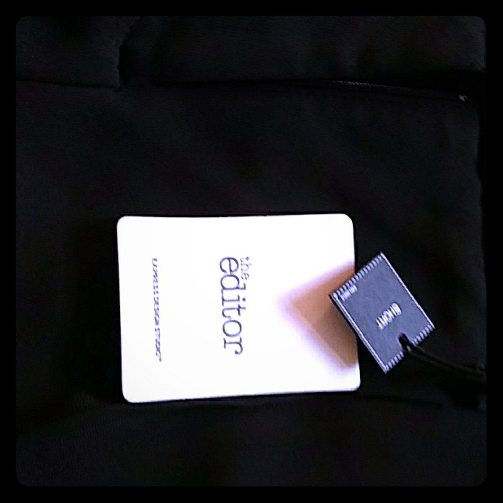 Express Design Studio Size 10 " The Editor" shorts